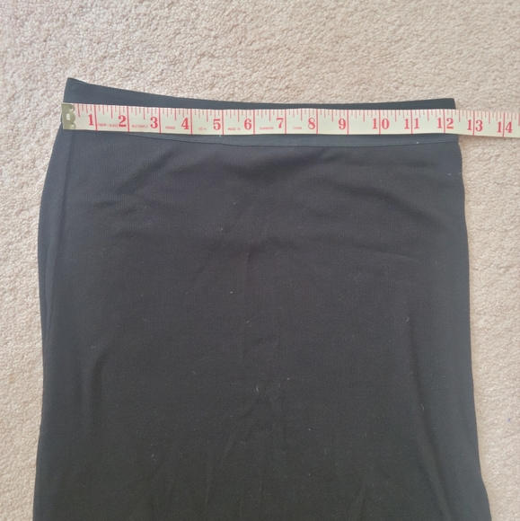 BCBGMAXAZRIA | Assymetrical Skirt - Size XXS - Picture 3 of 5